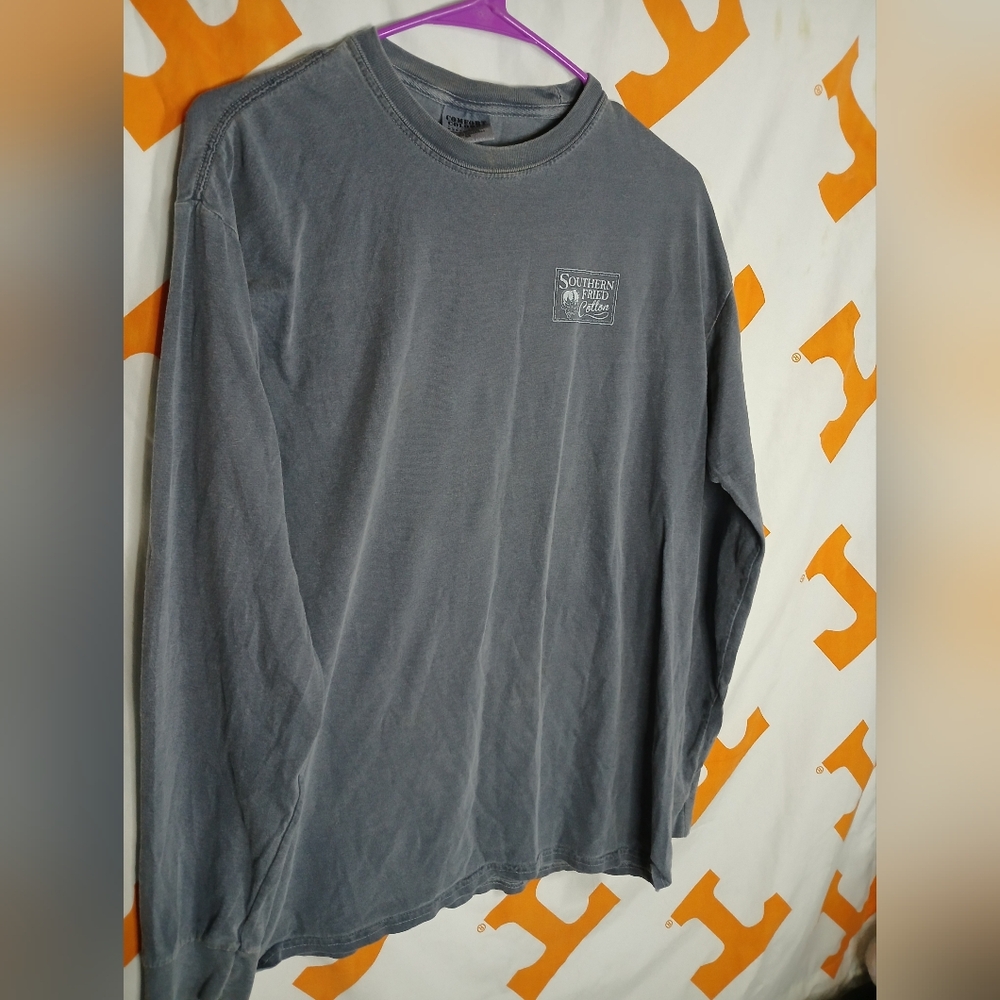 Southern fried cotton gray long sleeve shirt size Medium